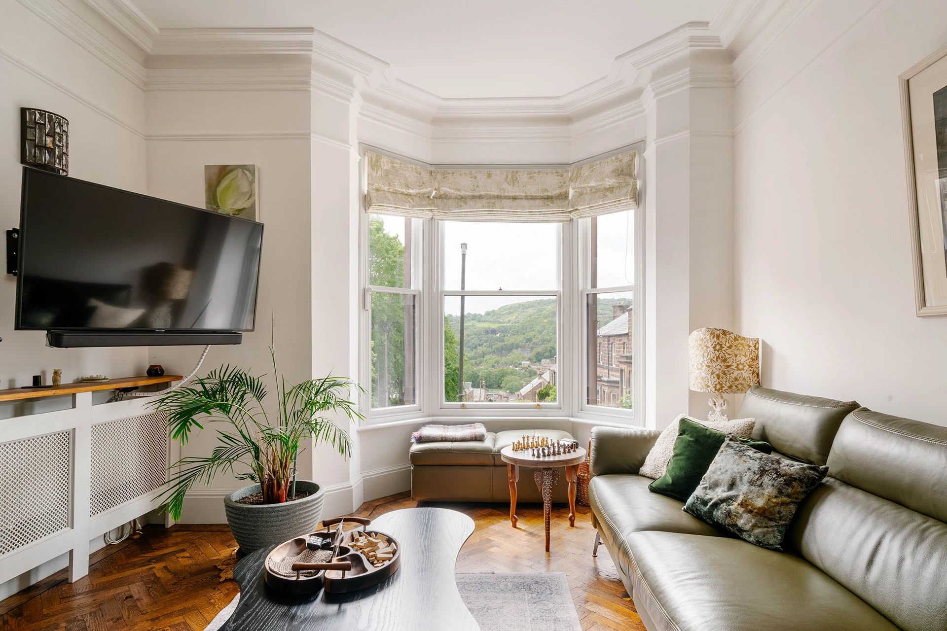 A House with a Hollywood History: New Street, Matlock - the property quarter estate