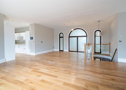 3 bedroom flat to rent - Riber, Matlock, DE4 - view 2