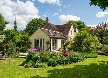4 bedroom house for sale - Mansfield Road, Heath, Chesterfield, S44 - the property quarter estate