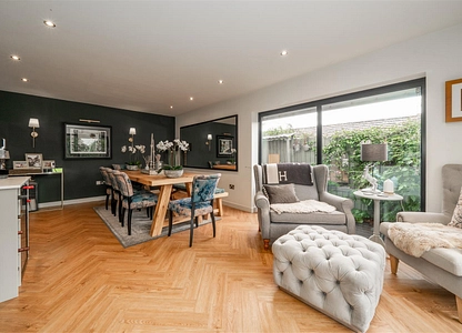 4 bedroom house for sale - Cartledge Lane, Holmesfield, Dronfield, Derbyshire, S18 - view 2