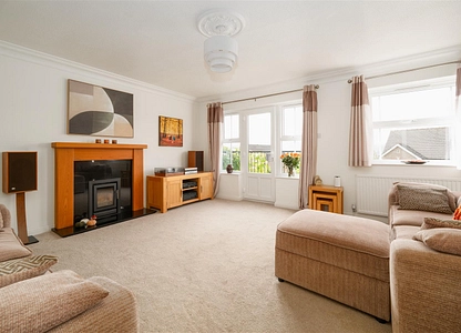 5 bedroom house for sale - Acorn Ridge, Matlock, Derbyshire, DE4 - view 2