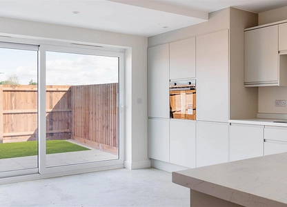3 bedroom house for sale - Factory Street, Brampton, Chesterfield, S40 - view 2