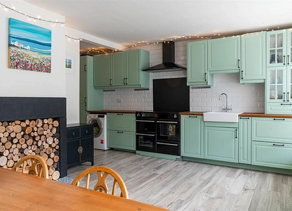 3 bedroom house for sale - The Common, Crich, Matlock, Derbyshire, DE4 - view 2
