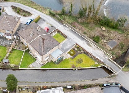 4 bedroom house for sale - Milford, Bakewell, DE45 - view 2
