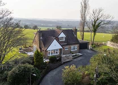 3 bedroom house for sale - Longedge Lane, Wingerworth, Chesterfield, Derbyshire, S42 - the property quarter estate