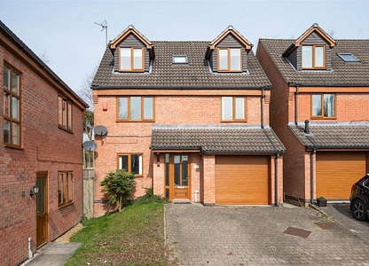 4 bedroom house to rent - Maple Close, Storth Lane, Alfreton, Derbyshire, DE55 - the property quarter estate