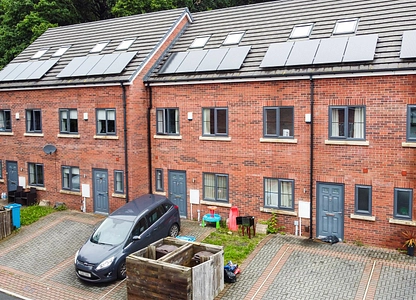 3 bedroom house to rent - Berrystorth Close, Sheffield, S14 - the property quarter estate