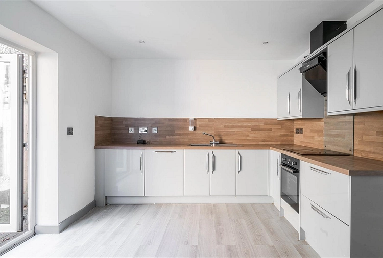 Berrystorth Close, Sheffield, S14 - Dales & Peaks