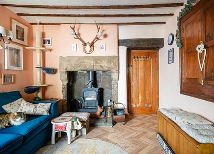 3 bedroom house for sale - The Nook, Stoney Middleton, Hope Valley, S32 - view 2