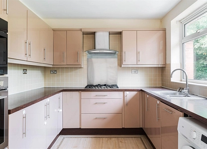 4 bedroom bungalow for sale - Birches Lane, South Wingfield, Alfreton, DE55 - view 2