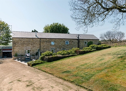 4 bedroom house for sale - Main Road, Wadshelf, Chesterfield, Derbyshire, S42 - the property quarter estate