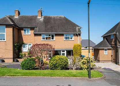 3 bedroom house for sale - Thirlmere Road, Chesterfield, S41 - the property quarter estate