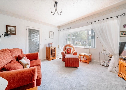 3 bedroom house for sale - Thirlmere Road, Chesterfield, S41 - view 2