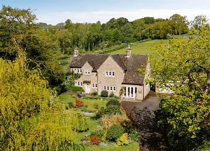 4 bedroom house for sale - Longstone Lane, Ashford in the Water, Derbyshire, DE45 - the property quarter estate