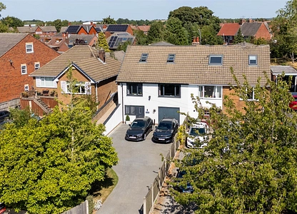3 bedroom house for sale - Tibshelf Road, Holmewood, Chesterfield, Derbyshire, S42 - the property quarter estate