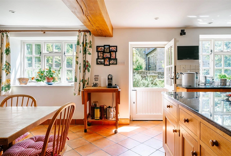 Vernon Lane, Kelstedge, Ashover, Chesterfield, Derbyshire, S45 - Dales & Peaks