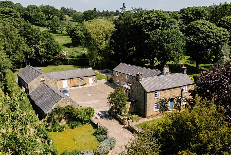 Vernon Lane, Kelstedge, Ashover, Chesterfield, Derbyshire, S45 - Dales & Peaks