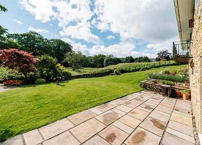 4 bedroom house for sale - New Road, Holymoorside, Chesterfield, Derbyshire, S42 - view 2