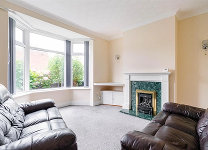 2 bedroom house for sale - Wharf Lane, Chesterfield, S41 - view 2