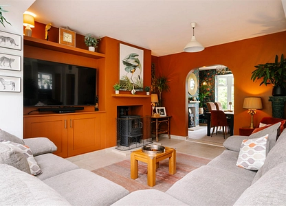 4 bedroom house for sale - Northwood Lane, Matlock, Derbyshire, DE4 - view 2