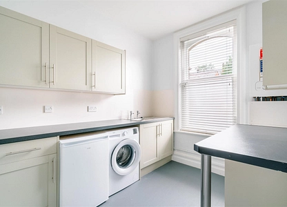1 bedroom flat for sale - Henry Avenue, Matlock, DE4 - view 2