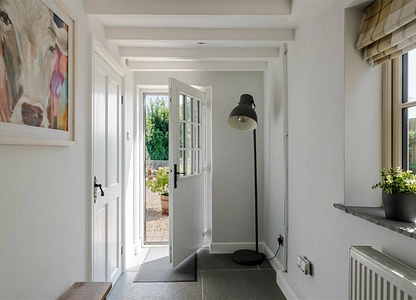 4 bedroom house for sale - Straw Lane, Stretton, Alfreton, Derbyshire, DE55 - view 2