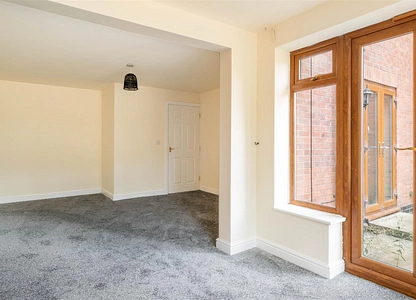 4 bedroom house to rent - Maple Close, Storth Lane, South Normanton, Broadmeadows South Normanton Alfreton, Derbyshire, DE55 - view 2