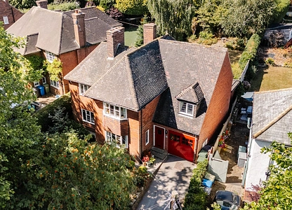4 bedroom house for sale - Walton Road, Chesterfield, Derbyshire, S40 - the property quarter estate