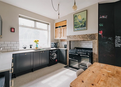 3 bedroom house for sale - Smedley Street, Matlock, Derbyshire, DE4 - view 2