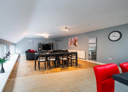 3 bedroom flat to rent - Dale Road, Matlock, DE4 - view 2