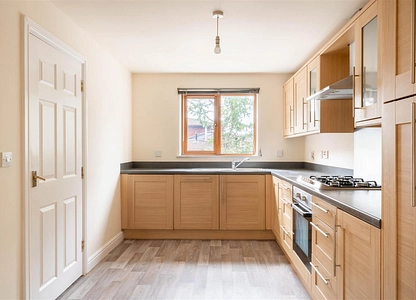 4 bedroom house for sale - Maple Close, South Normanton, Alfreton, Derbyshire, DE55 - view 2