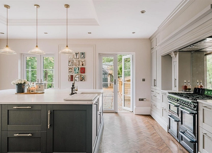 7 bedroom house for sale - Oldfield Lane, Stanton Lees, Matlock, DE4 - view 2